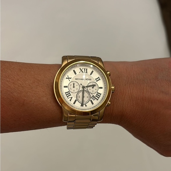 Michael Kors watch - Picture 4 of 4